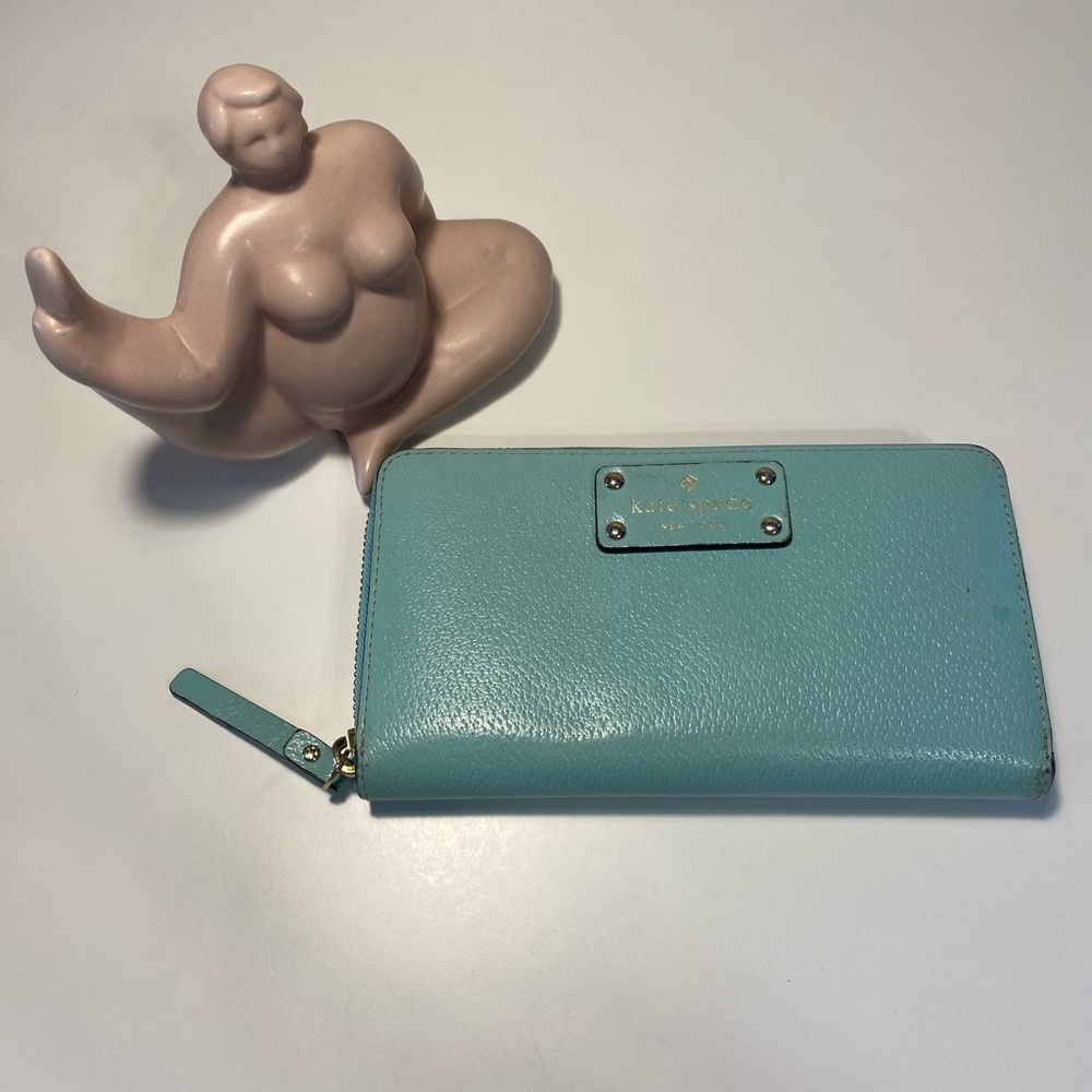 Kate Spade Zipper Wallet